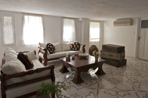 Limonlu Ev Alaçatı