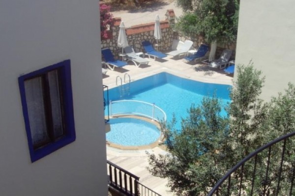 Lizo Hotel