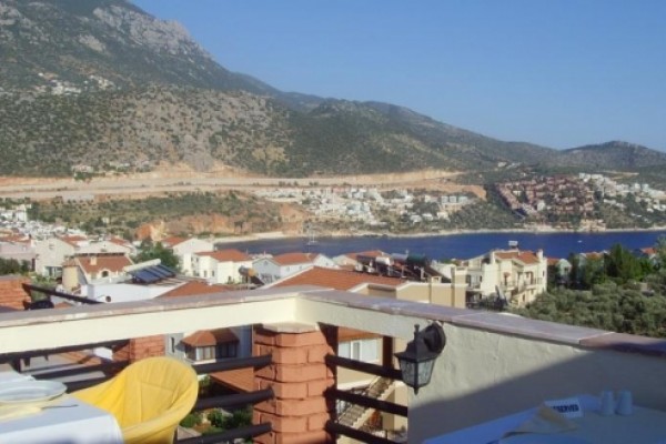 Lizo Hotel