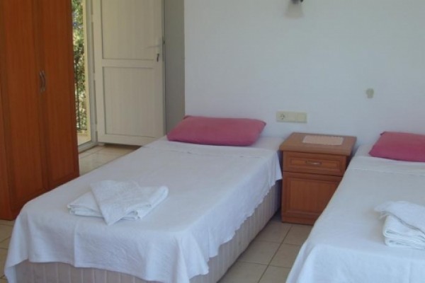 Lizo Hotel