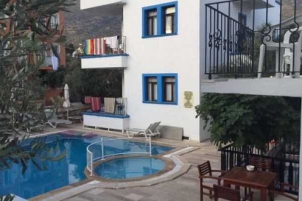 Lizo Hotel