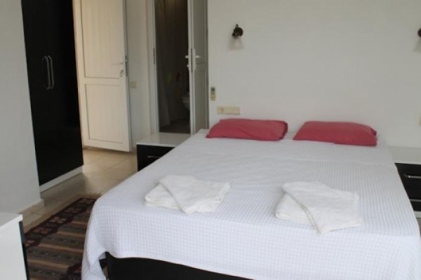 Lizo Hotel