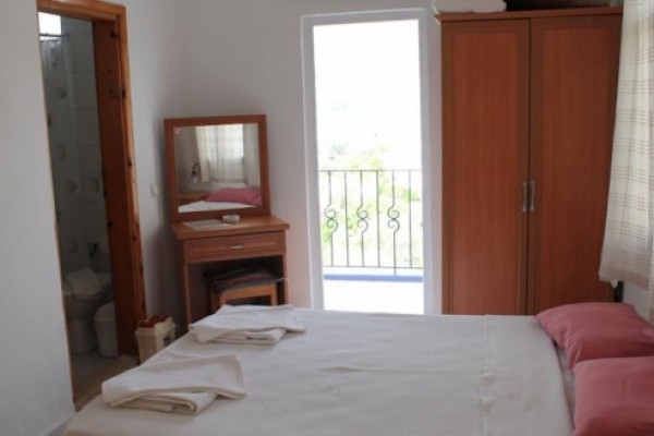Lizo Hotel