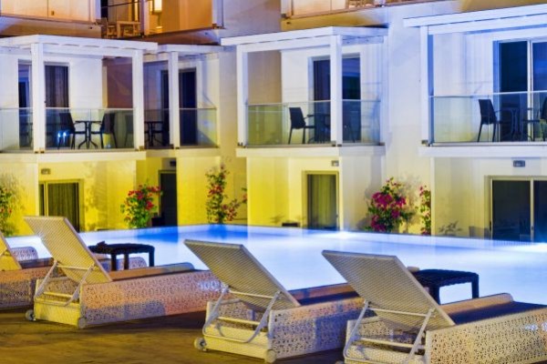 Lu Suites Exclusive
