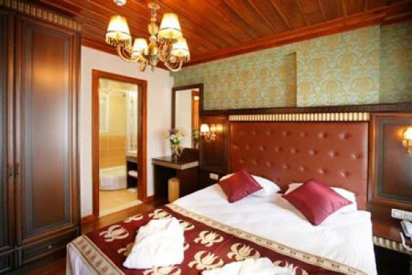 Mediterra Art Hotel