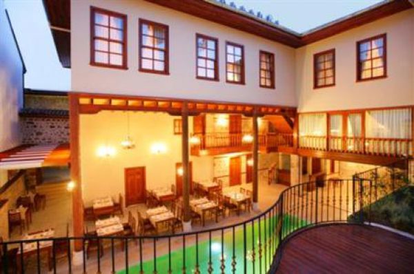 Mediterra Art Hotel