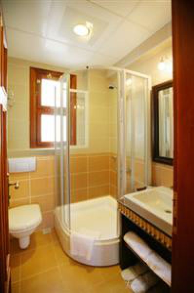 Mediterra Art Hotel