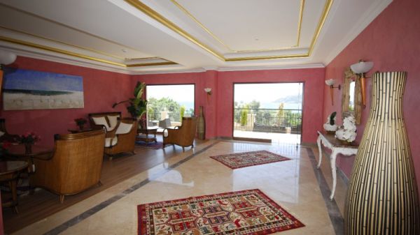Meril Hotel