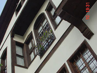 Mevaların Konağı