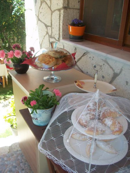 Münevver Abla Konuk Evi