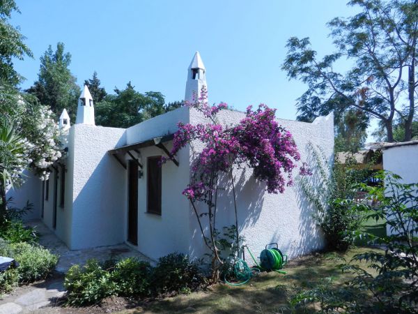 Myndos Bed and Breakfast Otel
