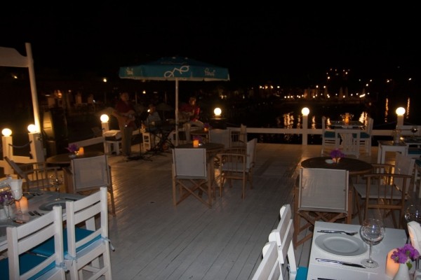 Nazlı Otel