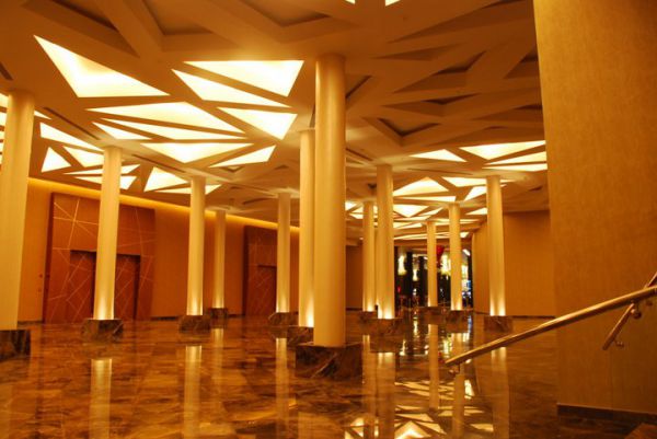 Noah's Ark Deluxe Hotel & Spa