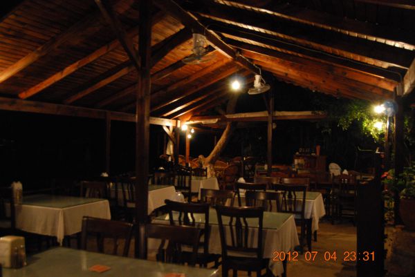 Nuri's Beach Bungalow