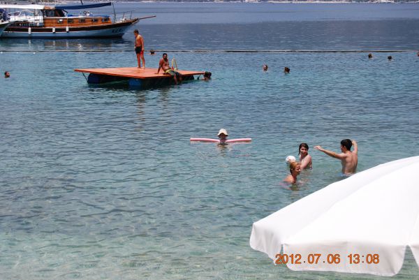 Nuri's Beach Bungalow