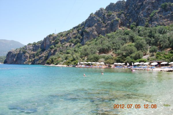 Nuri's Beach Bungalow