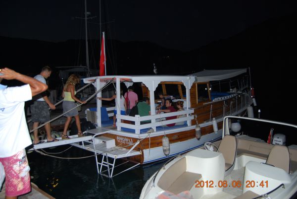 Nuri's Beach Bungalow