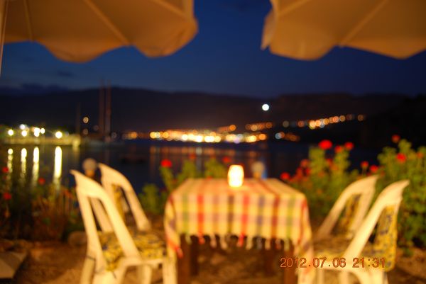 Nuri's Beach Bungalow