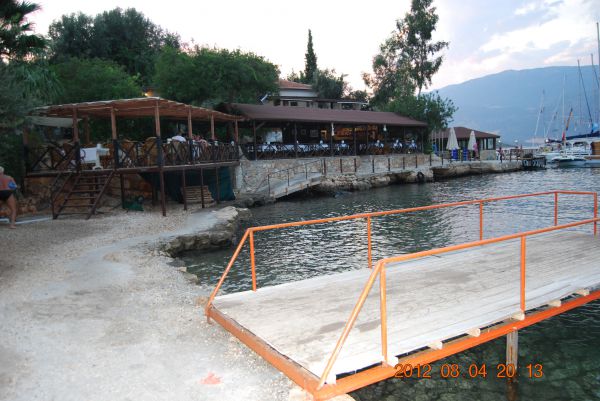 Nuri's Beach Bungalow