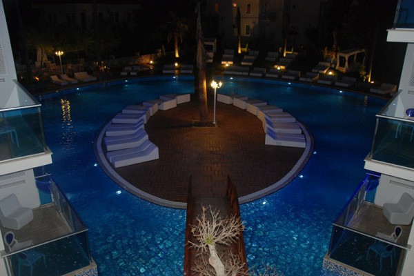 Ocean Blue High Class Hotel