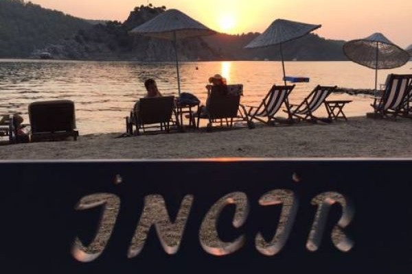 Orhaniye İncir Bungolows & Restaurant