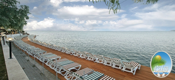 Palm Motel & Beach Club
