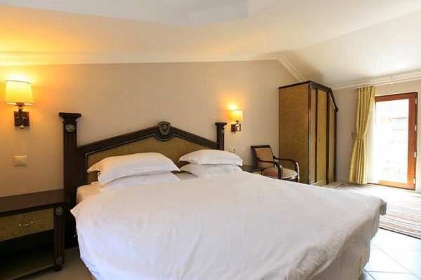 Paradise Club Villaları