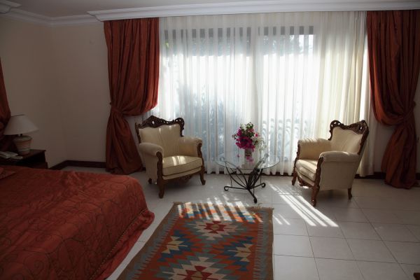 Paradise Garden Hotel