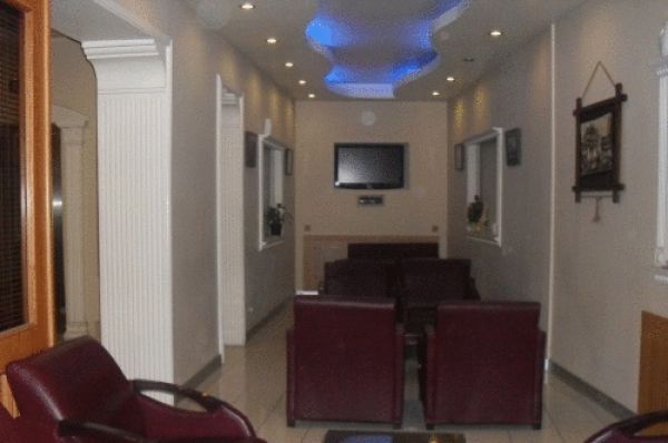 Paradise Hotel
