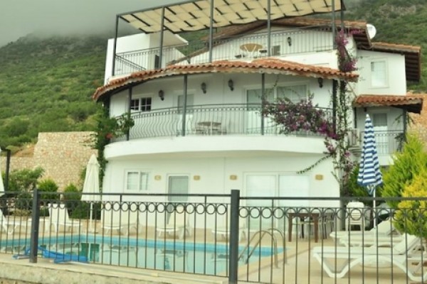 Paradise Kalkan Villaları