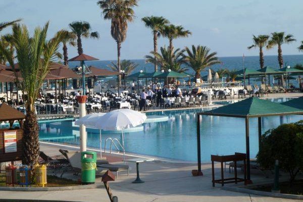 Paradise Side Beach Hotel
