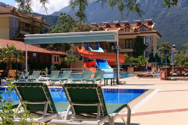 Perdikia Hill Family Resort & Spa