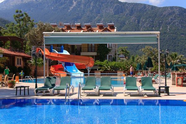 Perdikia Hill Family Resort & Spa