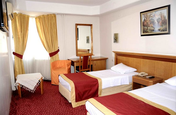 Pişkin Otel