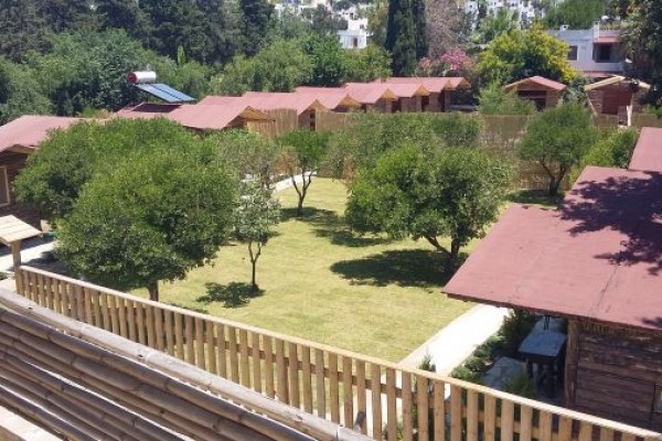 Pitos Bungalows