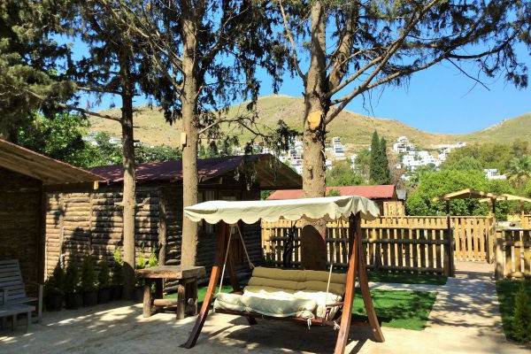 Pitos Bungalows