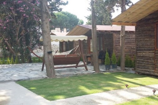 Pitos Bungalows