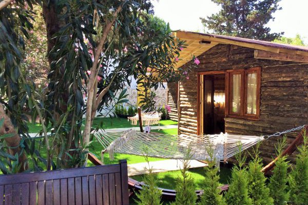 Pitos Bungalows