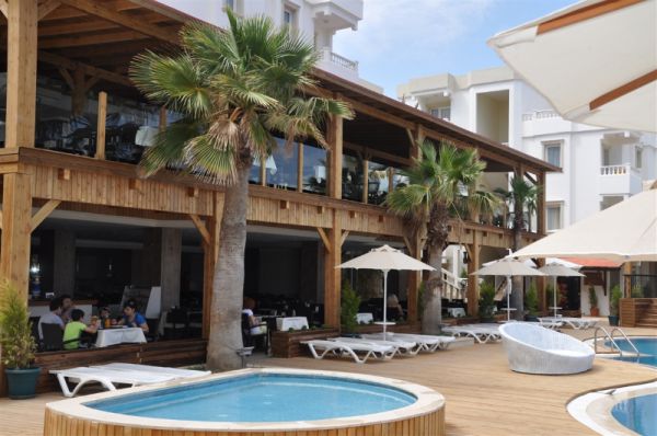 Poseidon Suites