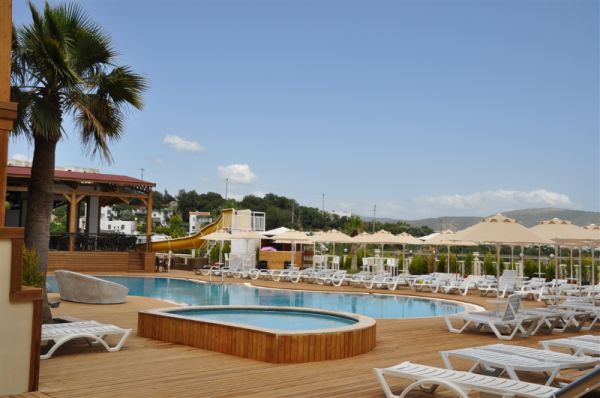 Poseidon Suites
