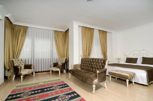 Pupil Otel