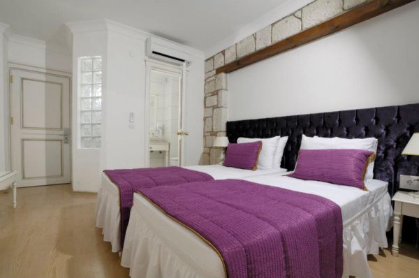 Pupil Otel