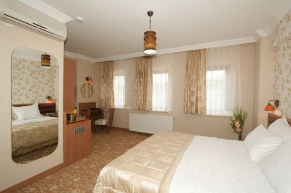 Q Inn Hotel Old City