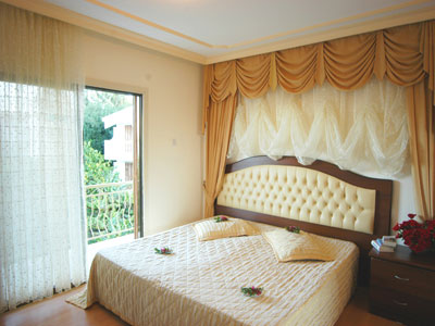 Riverside Garden Resort