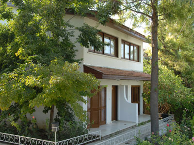 Riverside Garden Resort