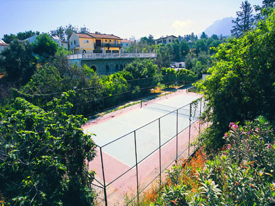Riverside Garden Resort