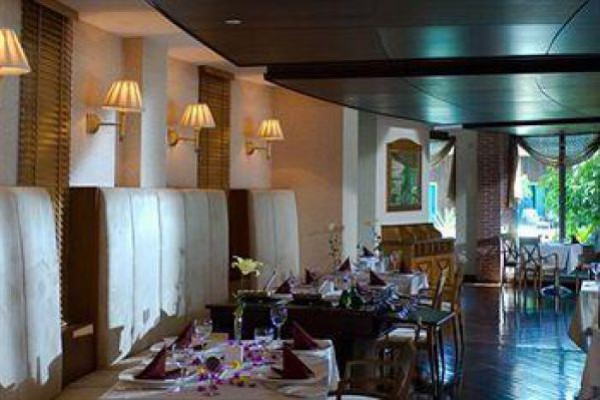 Rixos Sungate Hotel
