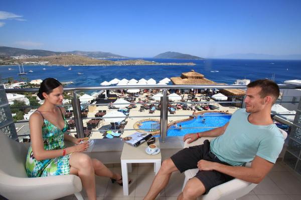 Royal Arena Resort & Spa