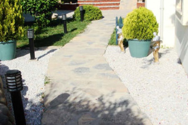 Royal Edessa Apart Hotel