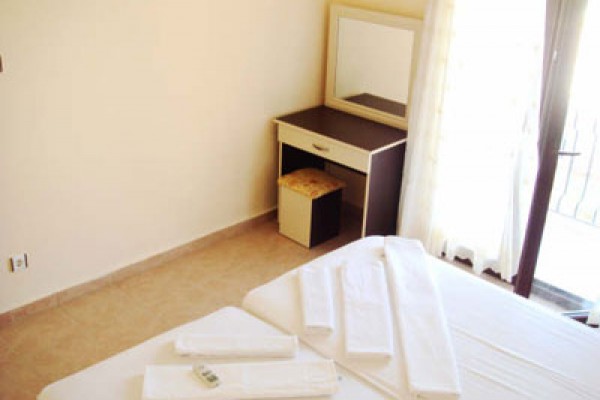 Royal Edessa Apart Hotel